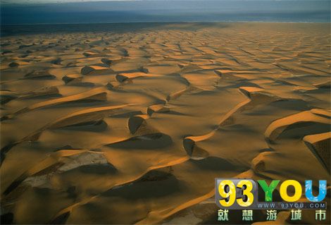 swakopmund-dunes-namibia-694720-ga.jpg