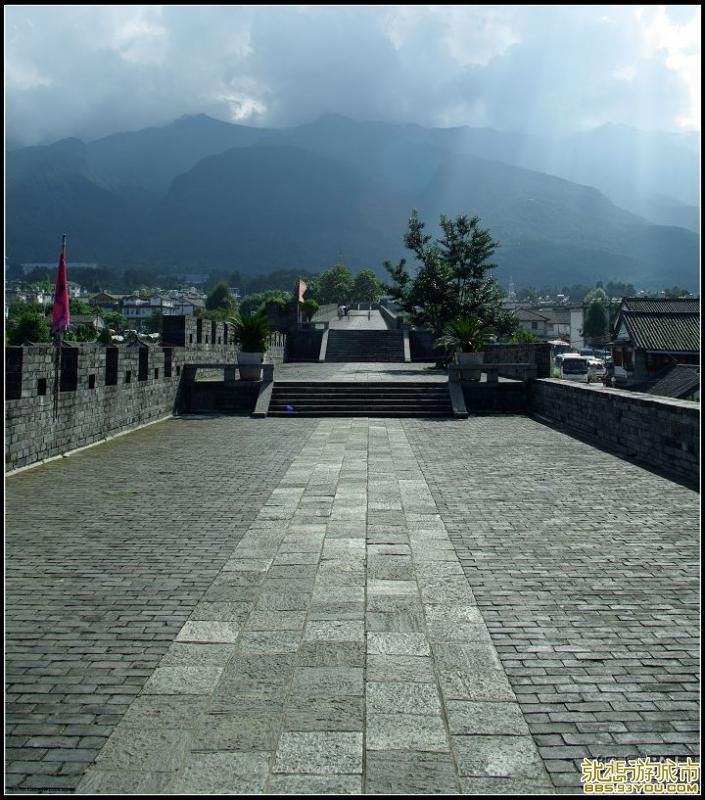 ϴ1.jpg